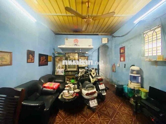 NHÀ CŨ TIỆN XÂY MỚI LÊ TRỌNG TẤN-B.TÂN: 96m2, HẺM XE TẢI, SHR KO QH-LG