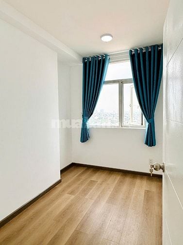 Chính chủ căn 65m2 Hoàng Kim, sổ hồng sẵn, nhà mới, TT 950tr ở ngay