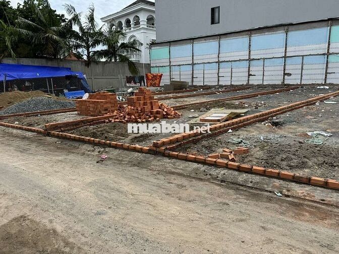 Đất Bình Hòa 15 mặt tiền nhựa xe tải