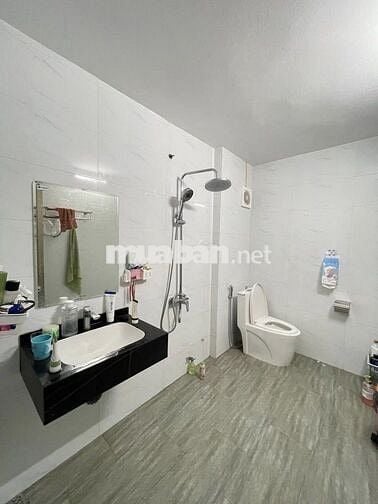 Cô Trúc bán nhà 4t,46m Văn Quán,Hà Đông, tiện ích tốt chỉ 8t hơn