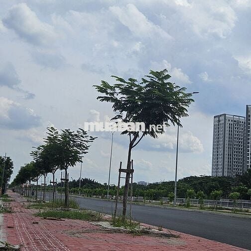 Nhà Đẹp 5x21m 2 lầu ST KDC Gia Hoà Bình Chánh – SHR – Giá nhỉ nhẹ 7 Tỷ