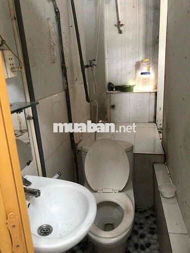 Phòng trọ có máy lạnh, 300m tới ĐH Văn Lang/Emart