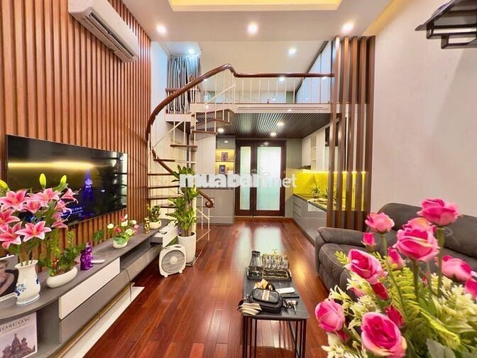 Căn hộ chung cư -  4,5 tỷ sở hữu 50m trong lòng phố cổ - Ba Đình