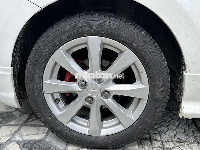 Mitsubishi Mirage 2014 1.2 CVT - 124000 km