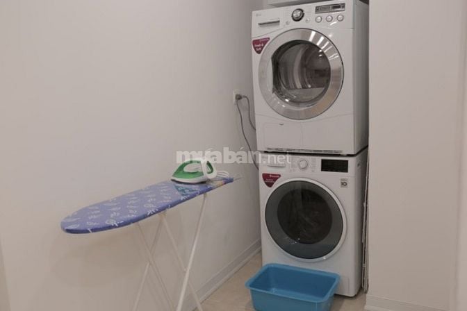 Căn Hộ cao cấp 113m2 Tân Hoàng Minh, Lô góc, ven Hồ Hoàng Cầu, VIP