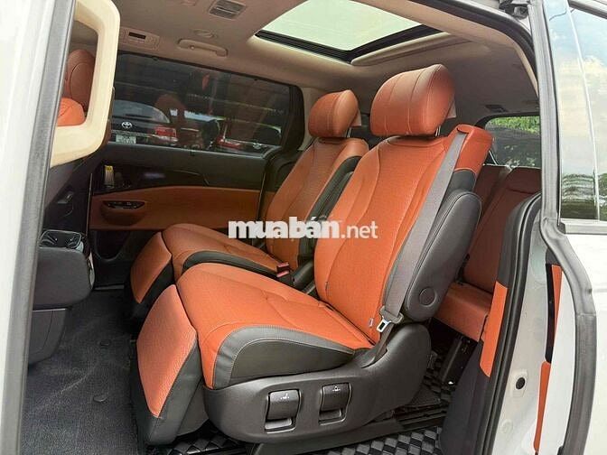 Kia Carnival 2024 Signature 2.2D - 40000 km