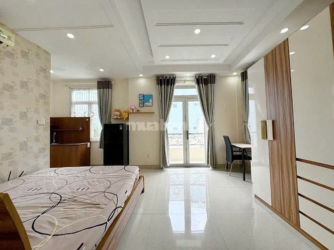Góc Hoàng Hoa Thám-Ng Thượng Hiền,Ngang 7m,5Tầng,9PN,Thu Nhập 480tr