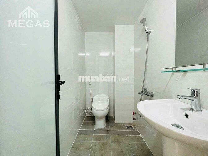 Cho thuê căn hộ Studio Ban công Q1 gần chợ Bến Thành, Bitexco