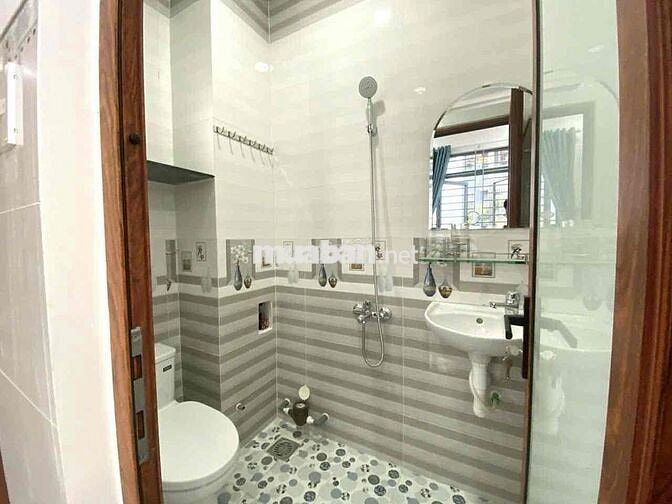 STUDIO BAN CÔNG FULL NỘI THẤT GẦN SÂN BAY