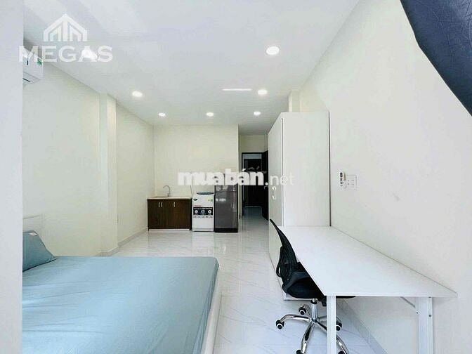 Cho thuê căn hộ Studio Ban công Q1 gần chợ Bến Thành, Bitexco