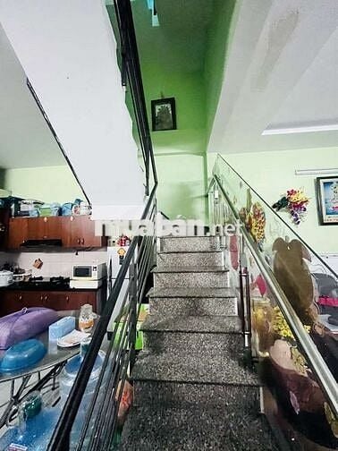 Tây Lân, Bình Trị Đông A, 60m², 5x12m, 4 Tầng BTCT, 4PN, Giá 4 tỷ hơn