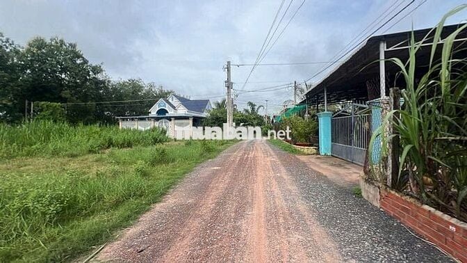 Cần Vốn Bán Ngang 12m – Ngay KCN Phước Đông – Giá Tốt 290TR – Sổ Hồng