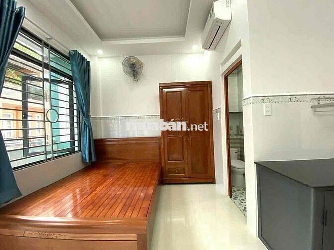 STUDIO BAN CÔNG FULL NỘI THẤT GẦN SÂN BAY
