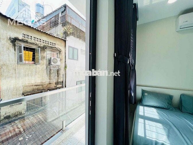 Cho thuê căn hộ Studio Ban công Q1 gần chợ Bến Thành, Bitexco