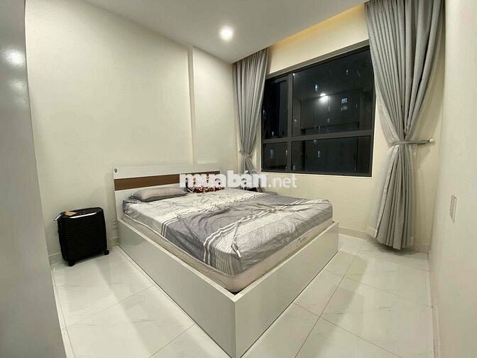 căn hộ 2 phòng ngủ sổ hồng riêng chung cư Green River Quận 8