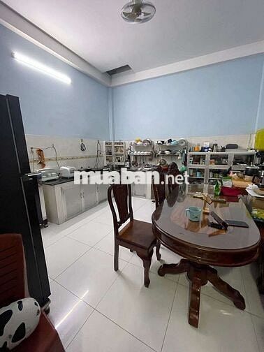 Nhà Đẹp 4 Tầng Quận 8 Nguyễn Thị Tần 5PN Sổ Hồng Riêng Hoàn Công