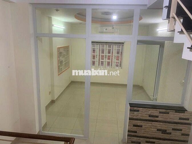 Cho thuê nhà MTNBộ 6m(XH) Đường số 64(k.Bình Phú), P.10, Q.6 giá 17tr