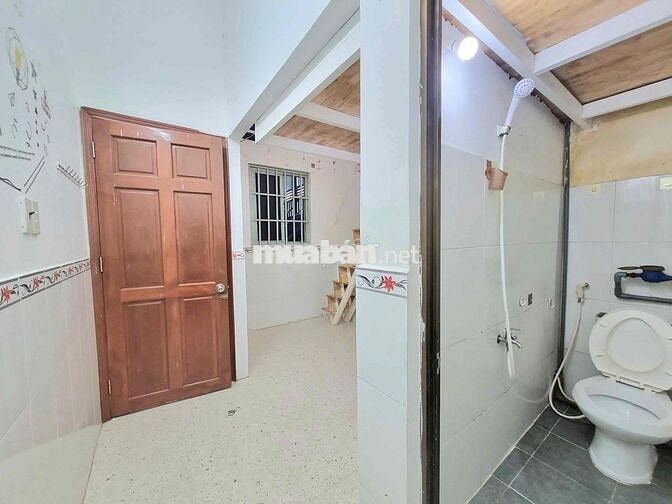 PHÒNG TRỌ TRUNG TÂM QUẬN 8 - DƯỚI CHÂN CẦU CHỮ Y