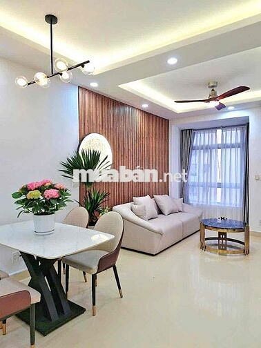 bán Gấp giá rẻ nhà mới decor mới