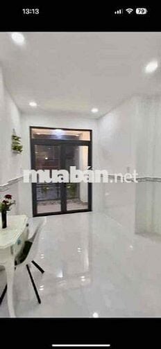 Nhà gần Chợ Rạch Ông nhỉnh 5 tỷ nở hậu, 2MT