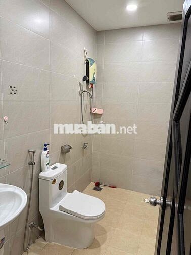 Căn Hộ 50m2- Thang máy - Ngay Ngã Sáu Cộng Hoà - Gần Bùi Viện - CQ