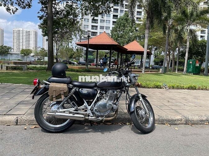 Suzuki ST250
