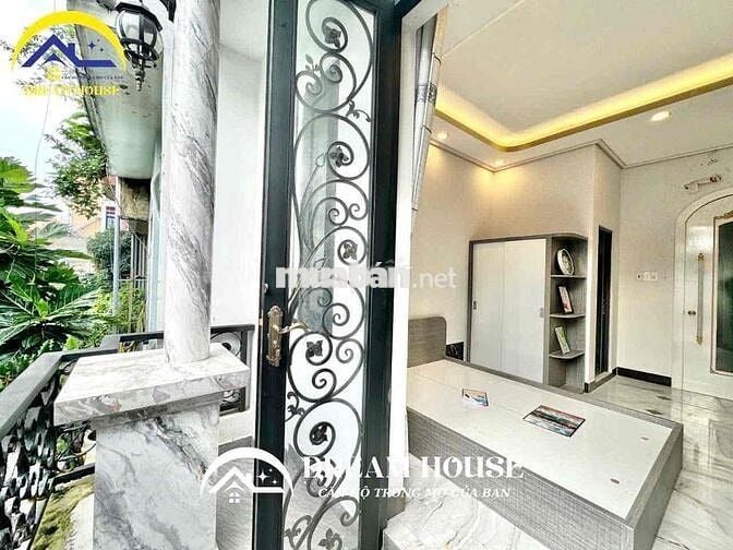 STUDIO CAO CẤP FULL NỘI THẤT CÓ BAN CÔNG TÁCH BẾP GẦN AEON BÌNH TÂN