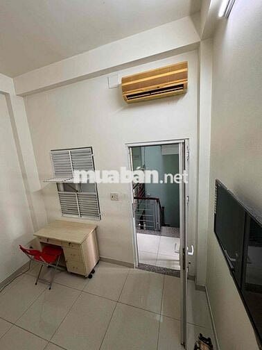 Cho thuê Căn Hộ đường Trần Khắc Chân, Quận 1 - 30m2 - Full nội thất