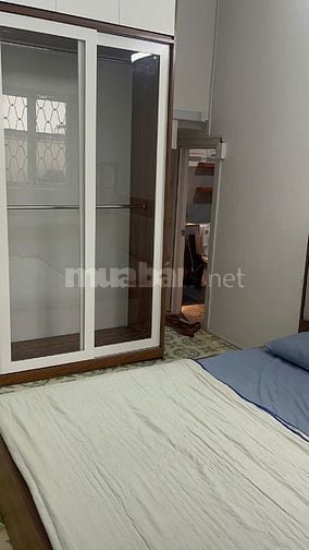 BÁN hay CHO THUÊ NHÀ Q.1, BÙI VIỆN, 1 TRỆT+2 LẦU, NỞ HẬU