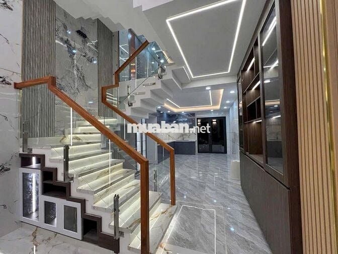 Chính chủ bán gấp nhà MT Đinh Đức Thiện 1 trệt 3 lầu giá 730 triệu