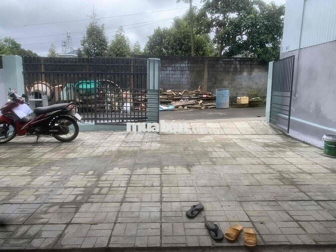 Bán nhà hẻm xe hơi đường Phan Chu Trinh,Phường Lộc Tiến,Tp Bảo Lộc.