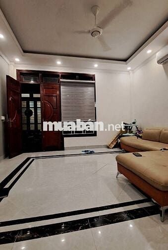 Bán nhà riêng tại Vo Trung, Phúc Lợi, Long Biên, 5,55 tỷ, 31,2m2