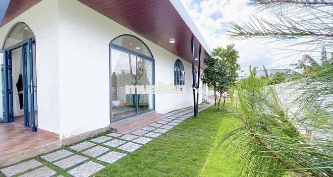 Bể nợ bán lỗ gấp lại nhà vườn 595m2 giá 799tr ngay khu đông dân cư
