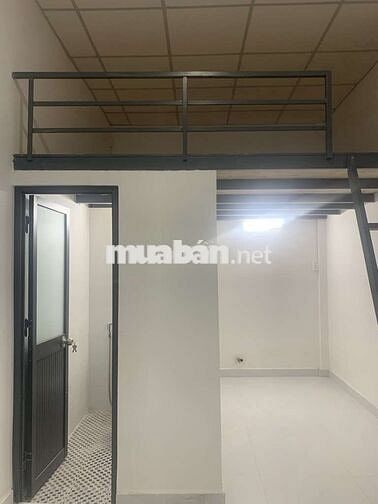 BÁN NHÀ TRƯỜNG CHINH, VỊ TRÍ ĐẸP, QUẬN 12,DT 68M²(4×17), 2TẦNG 5PN,5WC
