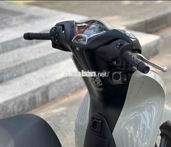 Bán SH160i ABS 2024  Đi 2900 ĐẸP KENG Như xe mới