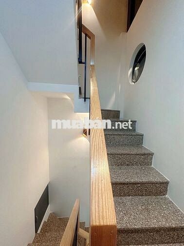 NHÀ ĐẸP TRUNG TÂM NGUYỄN THIỆN THUẬT - BÌNH THẠNH - 4 TẦNGNHỈNH 4 TỶ