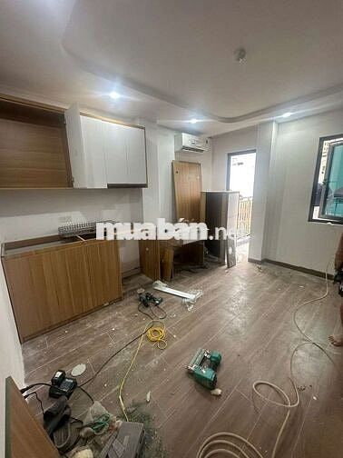 Bóc tem CCMN 30m2 xịn sò. Full đồ, máy giặt, ban công tại Tô Vĩnh Diện