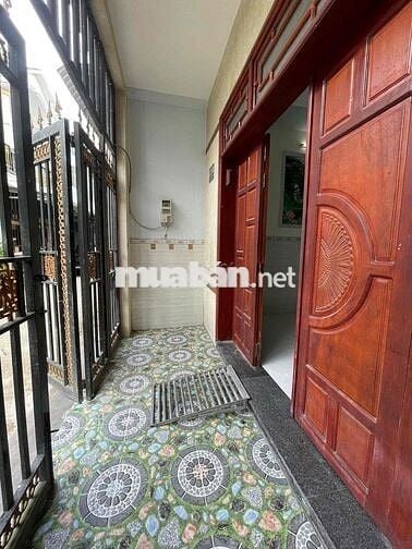 Cho thuê nhà lầu gần Bệnh Viện Nhi Đồng giá 6,5 triệu