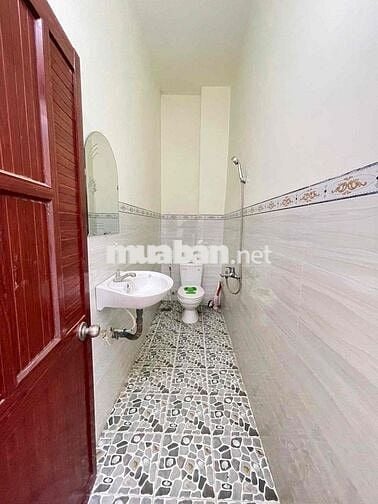 Cho thuê nhà lầu gần Bệnh Viện Nhi Đồng giá 6,5 triệu