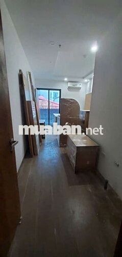 Bóc tem CCMN 30m2 xịn sò. Full đồ, máy giặt, ban công tại Tô Vĩnh Diện