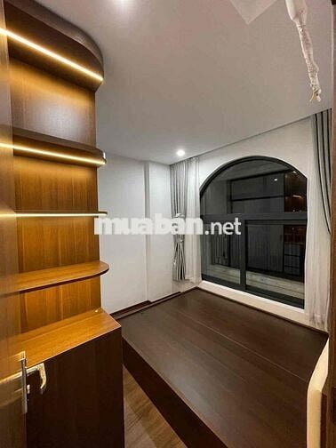 BÁN NHÀ NGÕ CẦU GIẤY - 30M - 5 TẦNG - MT 5M - NGÕ Ô TÔ GIÁ 8.35 TỶ