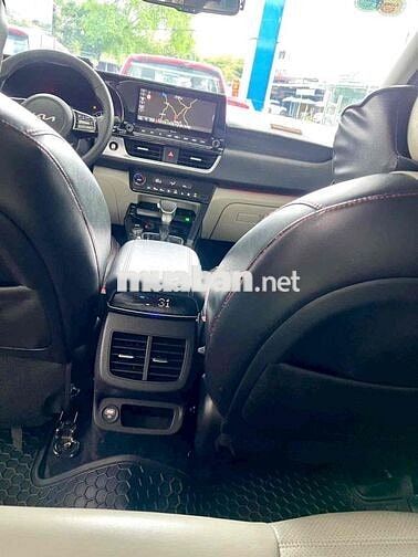 Seltos 2022 1.6 AT PREMIUM. TT 250 TRIỆU NHẬN XE