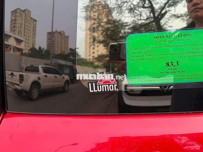 Em về thêm VF3 đỏ độ full đồ