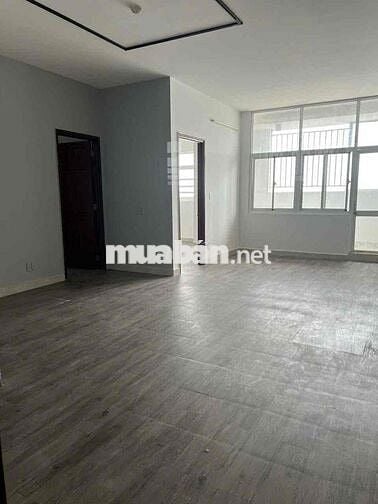 Bán căn hộ H2 - 105m2 - 3pn - Đường Hoàng Diệu - Quận 4.