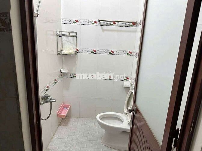 Cho thuê nhà hẻm đất Thánh phường 6 quận Tân Bình