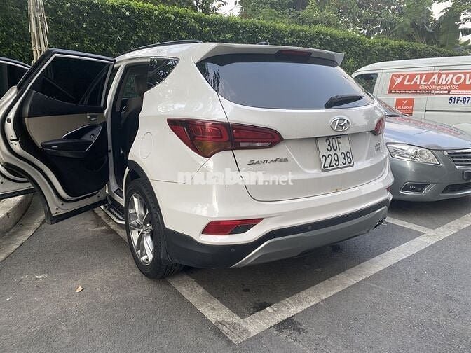 Hyundai Santa Fe 2017 2.2 AT 4WD - 85000 km