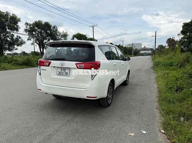 Toyota Innova 2021 E 2.0 MT - 82000 km