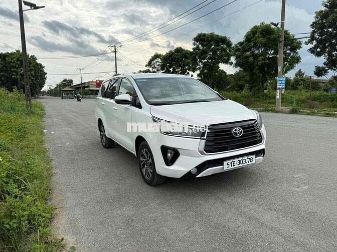 Toyota Innova 2021 E 2.0 MT - 82000 km