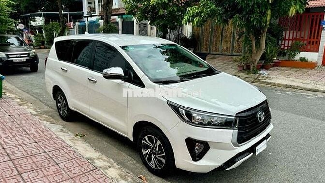 Toyota Innova 2021 2.0E - 98000 km