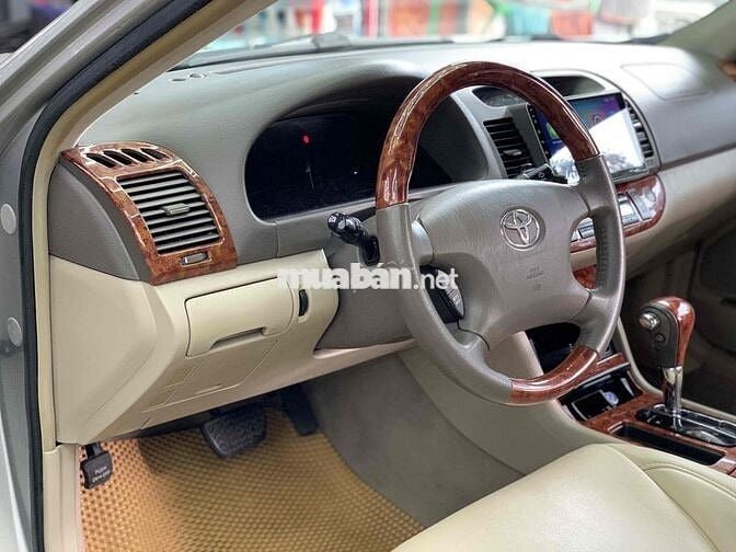 Toyota Camry 20***00 km